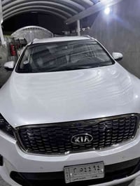 للبيع فقط سورينتو خليجي موديل ٢٠١٩ ضمان الدولية سابقاً اللون ابيض صدفي...