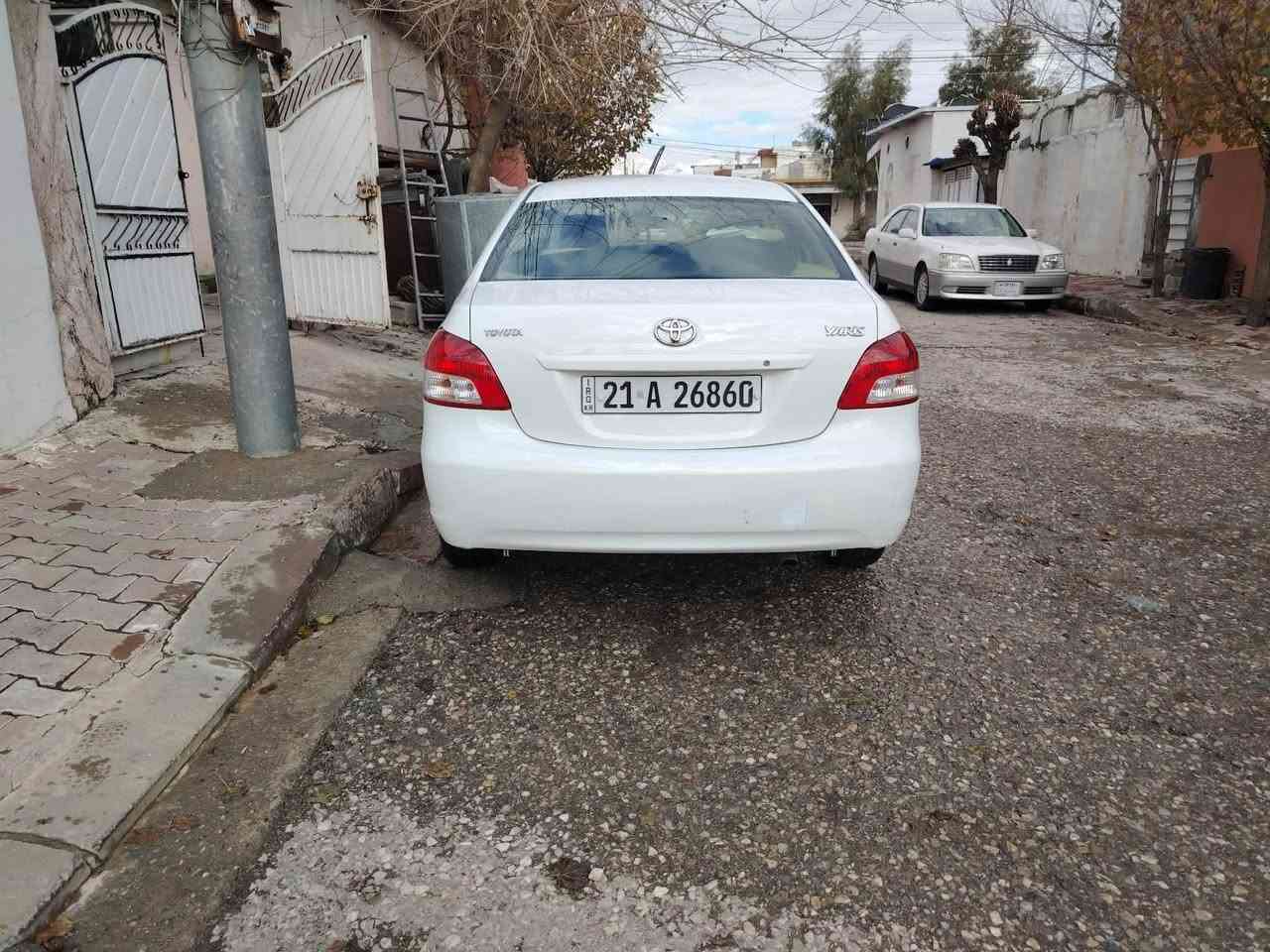 سةرةتا بةناوى خوا لةسةر ئيزنى براى بةڕێزم. ئةدمين. 
 تؤيتا يارس مؤديل 2013 سفرى شريكه 
لةشريكةوةيةك دةسته 105 هةزار ڕؤيوة
سپێرى دانةبةزيوه فومى شةريكةى تياية

مةكينه بچوك 
تؤماتيك تةبريد
قفل مةركةزى 
abs
جام عادى 
يةك چه مةلخ و پةلةيةكى بةينى دوو...  دةرگاى سةكن بؤياخ

 سپى بةفريي بؤياخ ئةستورى ناو سعودى 
 مةرغوب 
گێڕو مةكينه بةشةرت
سةنةويي ژيﻧكة و هة زةى تازةية تا 2029 
تايةي تازة كامل مةزبوتة الحمدلله 
سعرى.. 105گةلاو معامةلة. شوين. سلێمانى 
ژ. م. 
***********
***********
