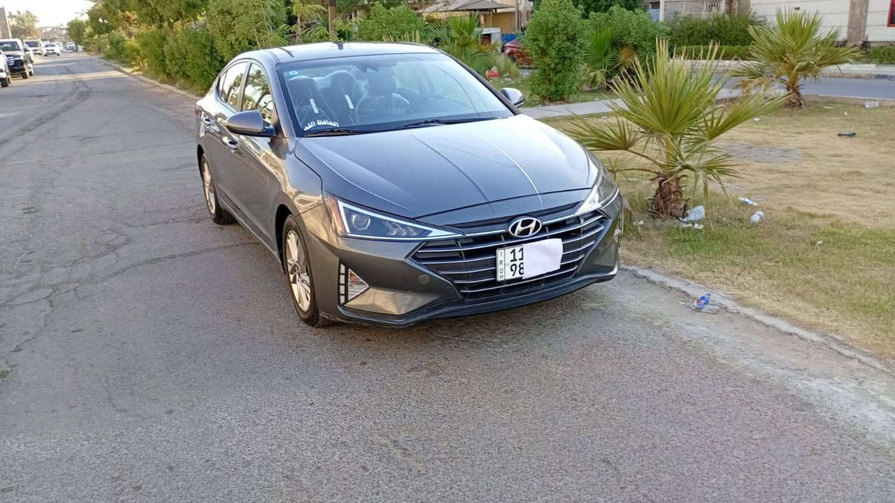 السلام عليكم سيارة لبيع النتراموديل2020وارد امريكي بيها بنيد  شوية صبغ بالبنيدكامرة دوارةسيارة بسمي مشروع وطني رقمها بغداد تحكم استيرين جهتين نضام قيادة السعر 23وبيها مجال لستفسار***********
