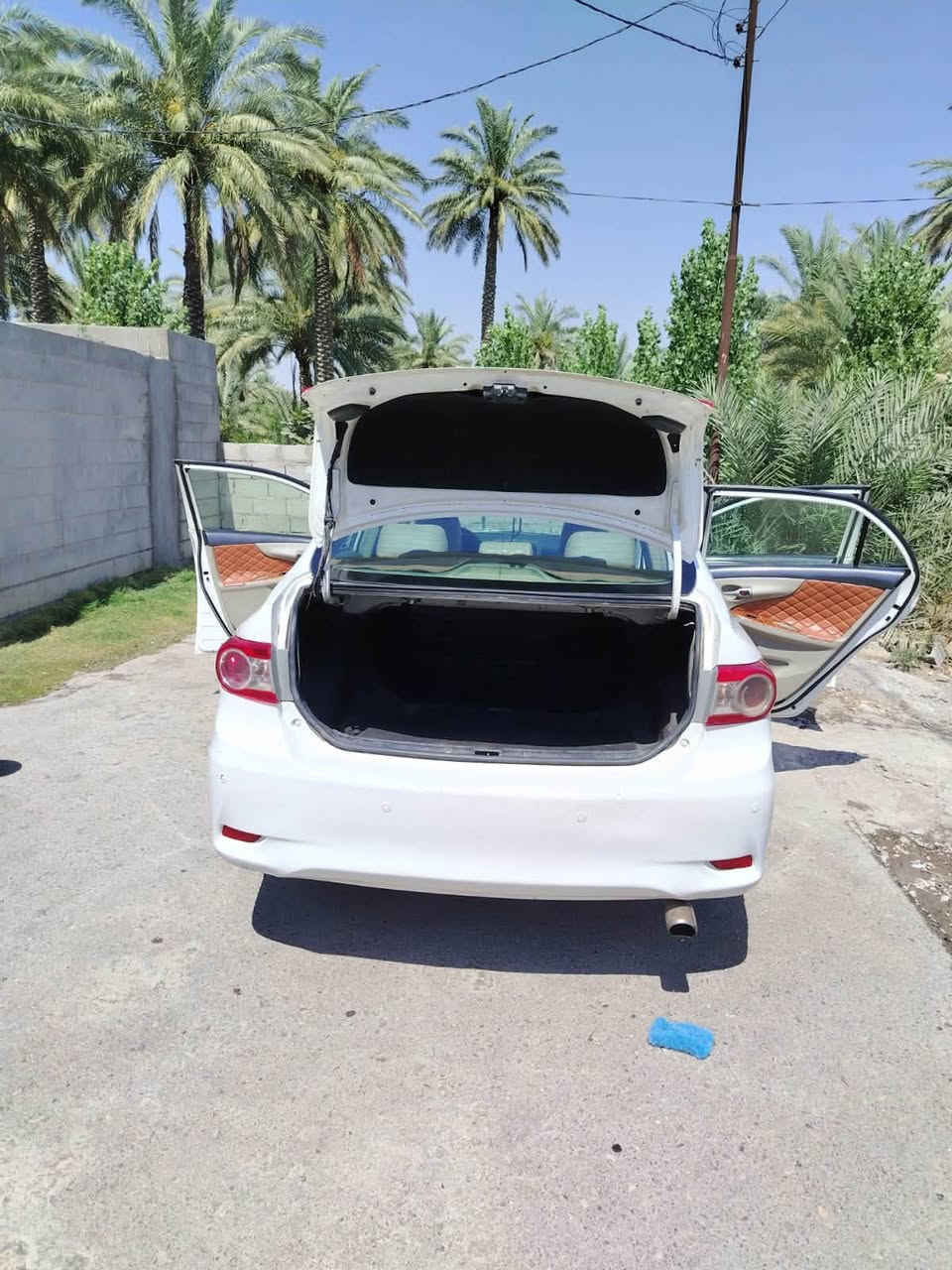 كورلا ٢٠١١ رقم ديالى السياره مكفوله من الصبغ ومن البارد كفاله عامه كير مكينه كفاله تبريد ثلج مكينه 1800 
مكانهة ديالى ***********
السعر $117 وبيهة مجال
