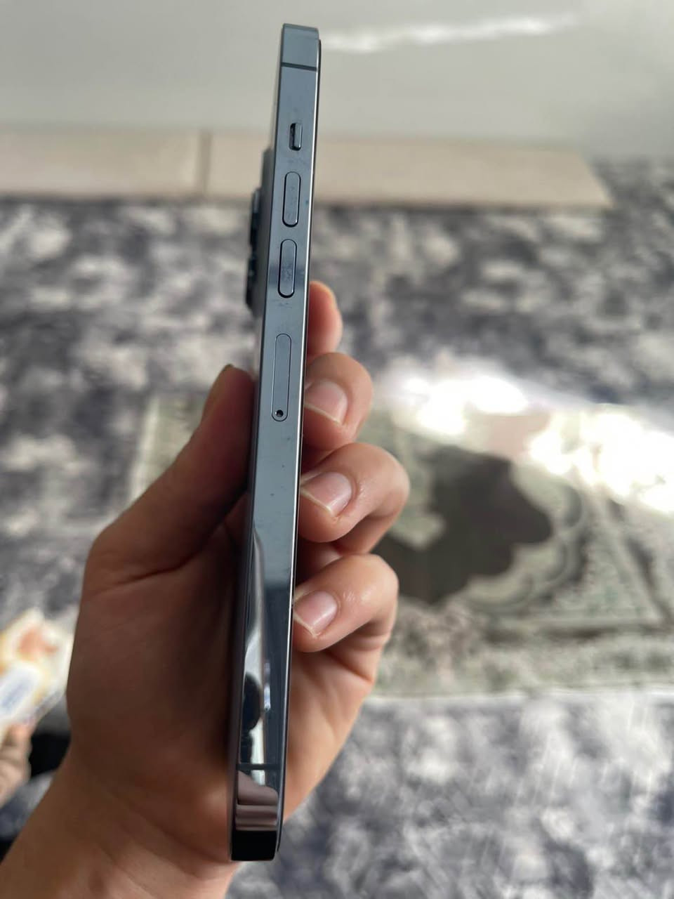 ئایفۆنی ١٣ پرۆ ماکس بۆ فرۆشتن موبایلەکە لۆک لۆکە بێ شوختە پاتری ٩٢ هەموو شتیکی بیلادە دەستکاری نەکراوە نوقتەکی زۆر زۆر بچوکی شاشەی هەیە وەک دیارە لە رەسمەکە باقی بەشەرت ئەگەر مشتەری چات بکە  سعری 360$ أربيل, العراق


**إذا كنت صاحب هذا الإعلان وتريد حذفه لأي سبب، رجاءا أرسل رسالة إلى الدعم الفني**