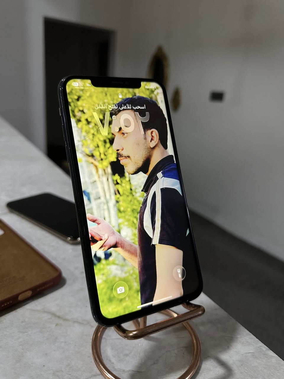 السلام عليكم أيفون ١١ برو ماكس كلة فول بس بطارية مبدل ١٠٠ اصلية ضمان الجهاز ذ٦٤ كلة نضيف ضهرة يتبدل ب٨الاف مراوس أو بيع تعال خاص أو واتساب ***********
