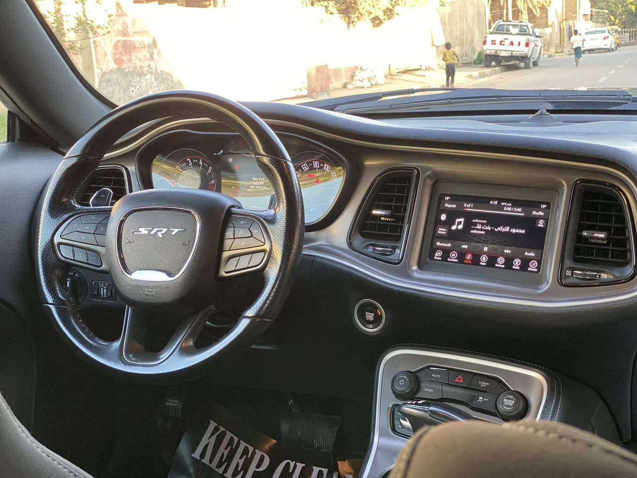 السلام عليكم
للبيع دوج چالنجر موديل 2022 رقم بغداد باسمي ترقيم جديد سياره حادث جدا بسيط سطحي جامغلين وبنيد لالغد ولا شاصي ودعاميه الاماميه مصبوغه سياره جديده ماشيه ٣٠ الف مكاني بغداد 
للاستفسار 
***********
الشراي يتصل ويدلل
