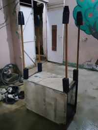 شباب عندي قفص حديد للبيع يصير تسوي طابقين هم السعر مناسب 25 الف وبي مج...