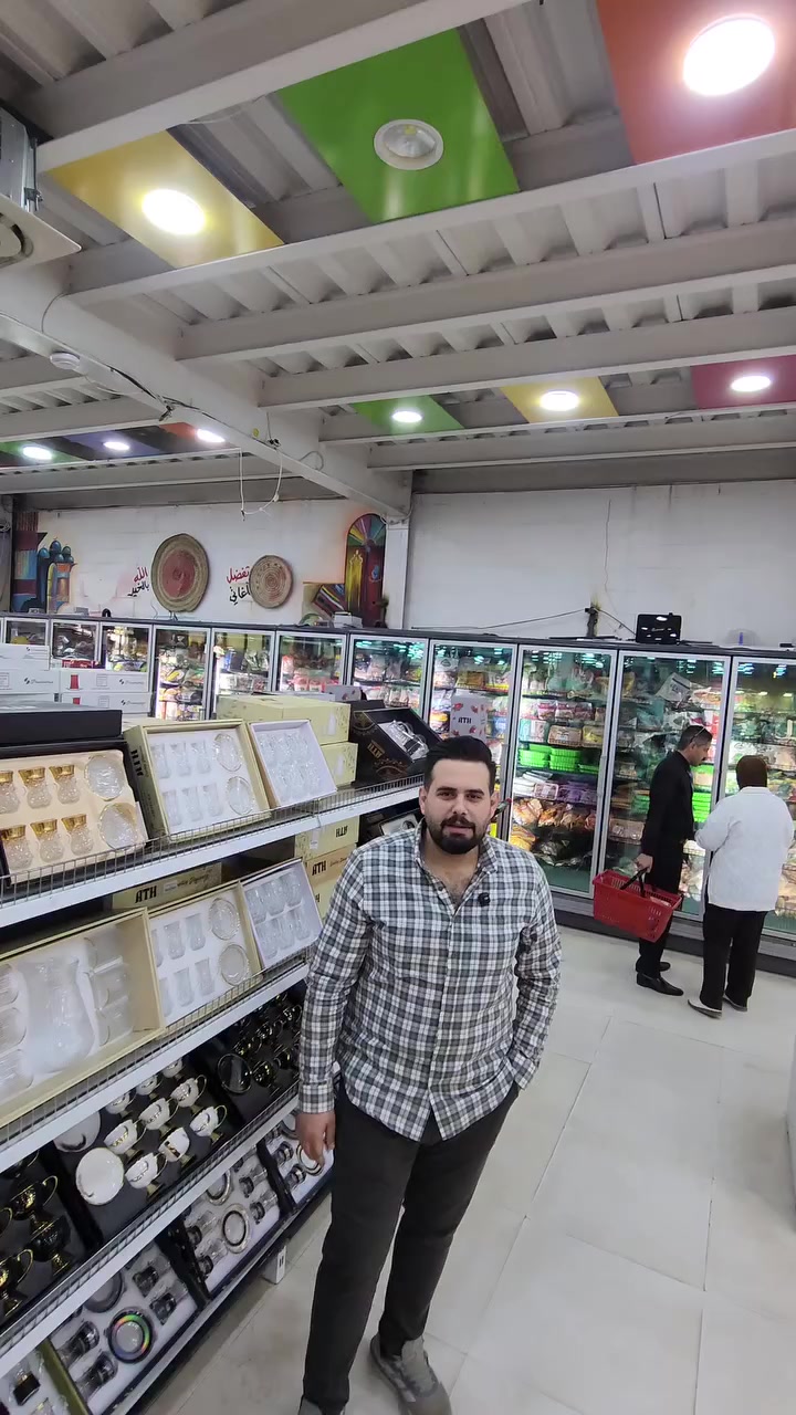 #مهرجان_حلل_واخذ 🔥🔥
البيع بسعر الكلفه فقط 💥🔥
قسم المنزليه 👌💯
تفاصيل داخل الفديو 🔥
🚩مركز الحسن للتسوق / العنوان حلة شارع حي الطيارة مجاور مقام رد الشمس ارقام التوصيل 🚚 *********** _ ***********
