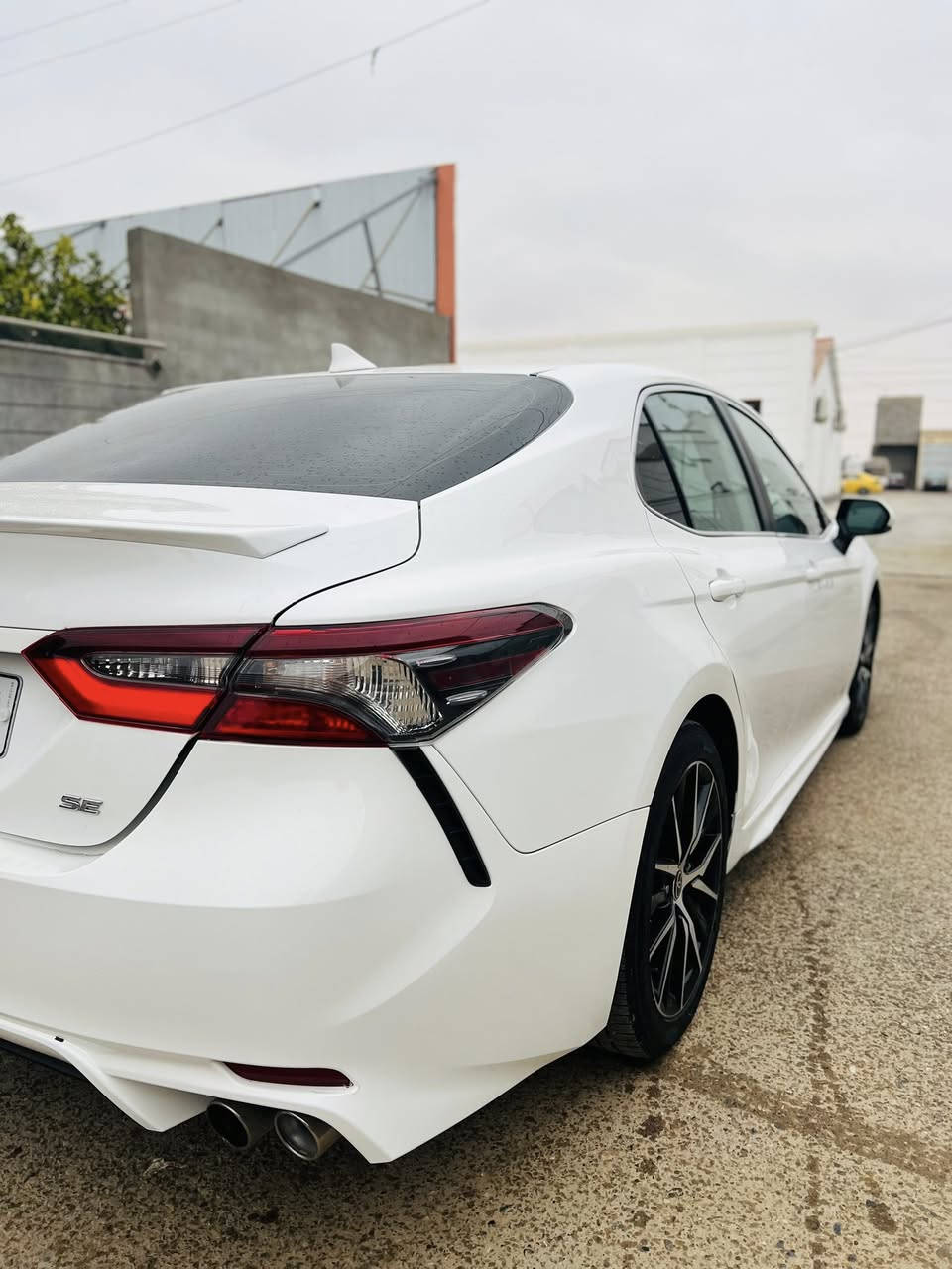 كامريSE  وارد أمريكي فول موديل ٢٠٢٣
السياره فور ويل
فول مواصفات فتحه
كشنات جلد 
كشنات تحكم بريك بصمه 
لدات امامي وخلفي وبجم زينون بلادي
سياره حلوه وجديده حيل 
ماشيه42 ميل 
السعر 220 
للاستفسار الاتصال***********.                  المرفقات الصور  وسونار/ الضرر كلش خفيف رقم الشاصي بل صور / العنوان الموصل القياره الجدعه /السنويه بسمي تحويل  ثاني يوم
