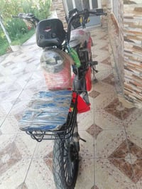 دراجه شحن للبيع سعرها 200 07723965668