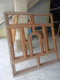 توجد الدينا شبابيك الامنيوم مستعمل نضيف جدا جدا  عدد ٧ خارطه بيت كامل ...