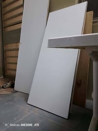 ميز تواليت • ٦ بيبان • مستعمل نظيف