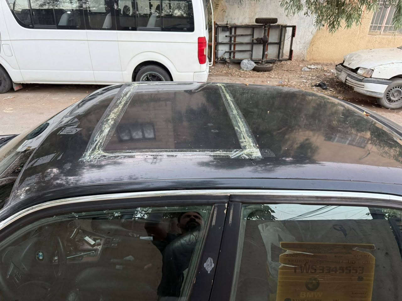 بي ام اصل ٥٢٥ 
بيه محرك ٨  ٥٣٠ مكينه كير وتبريد كله شغال  حداديه نص عمر 

باسمي السياره تحويل ثاني يوم هزه جديده رقم جديد   رقم بغداد بيه منضومه غاز  مكان السياره بياع بي ام 530 V8  كير اوتو موديل 1992 رقم بغداد الإنكليزي لون أسود غير محدد سنوية ل28 
فتحة سقف بيها عطل  
 كمبريسر ياباني 
الصدر 60% 
تايرات 60% 
باتري جديد 
كشتات كهرباء 
بيها منظومة غاز 
السيارة يراده كم شغلة ( ترتيبات )
السيارة بيها ضربة خفيفة  بالجاملغ الأمامي 

سياره ابيعه تعمير ٣٨ وبيه مجال 

*********** بغداد, العراق
