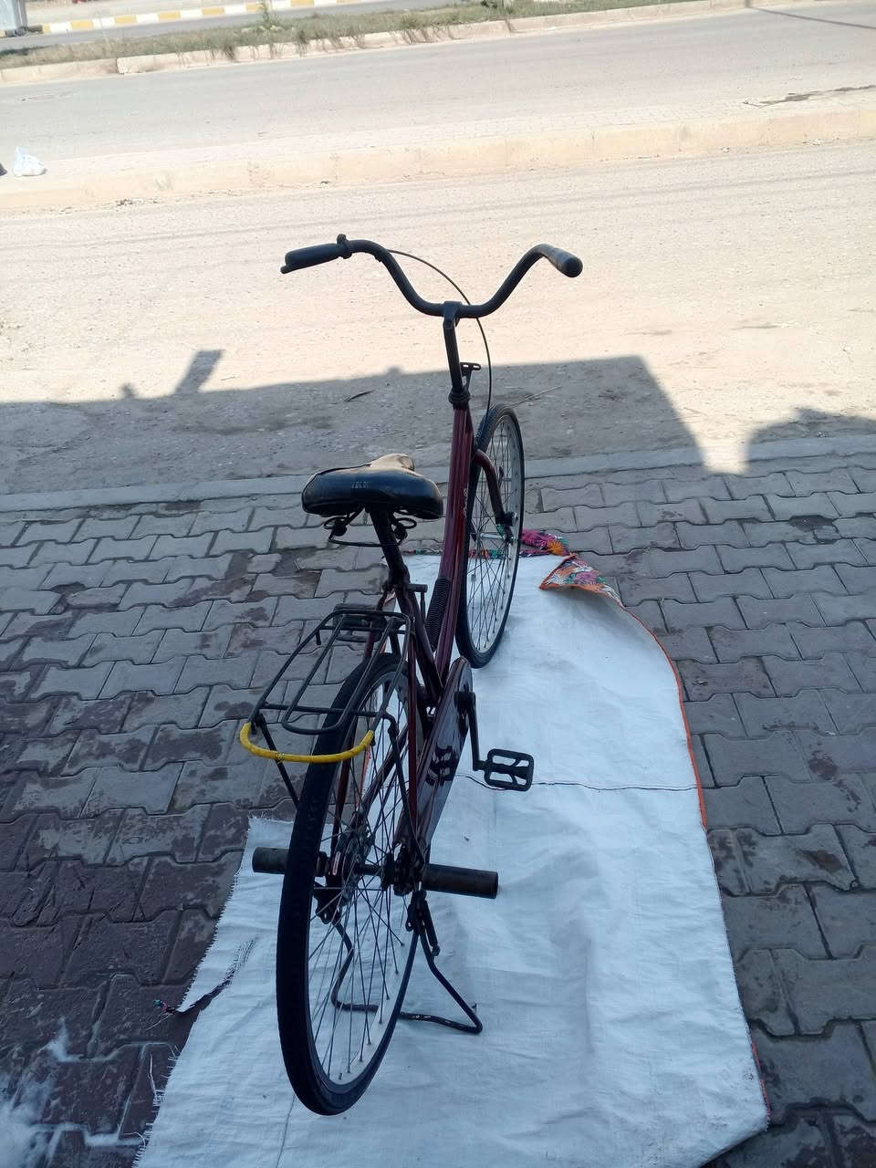 بايسكل للبيع 
او مراوس 📝
العده خاص


**إذا كنت صاحب هذا الإعلان وتريد حذفه لأي سبب، رجاءا أرسل رسالة إلى الدعم الفني**