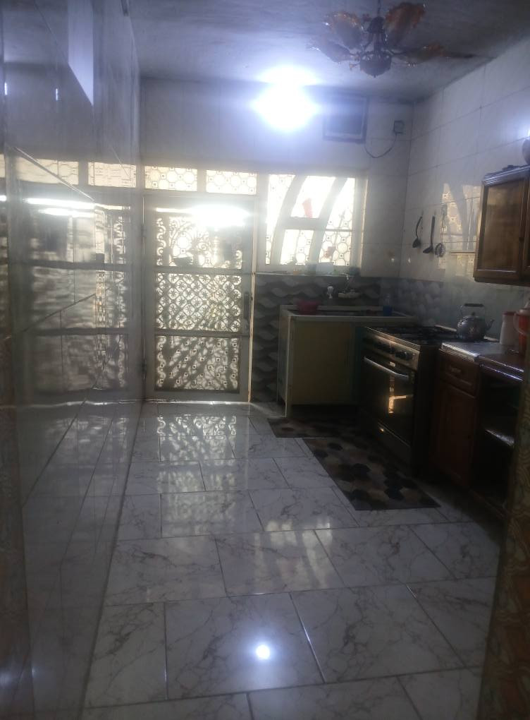 السلام عليكم
بيت للبيع مشتمل قاطين طابو صرف المساحه م130
السعر 45 مليون 
المكان المسيب حي العسكري شارع الضغط
الرقم للإستفسار 
***********
