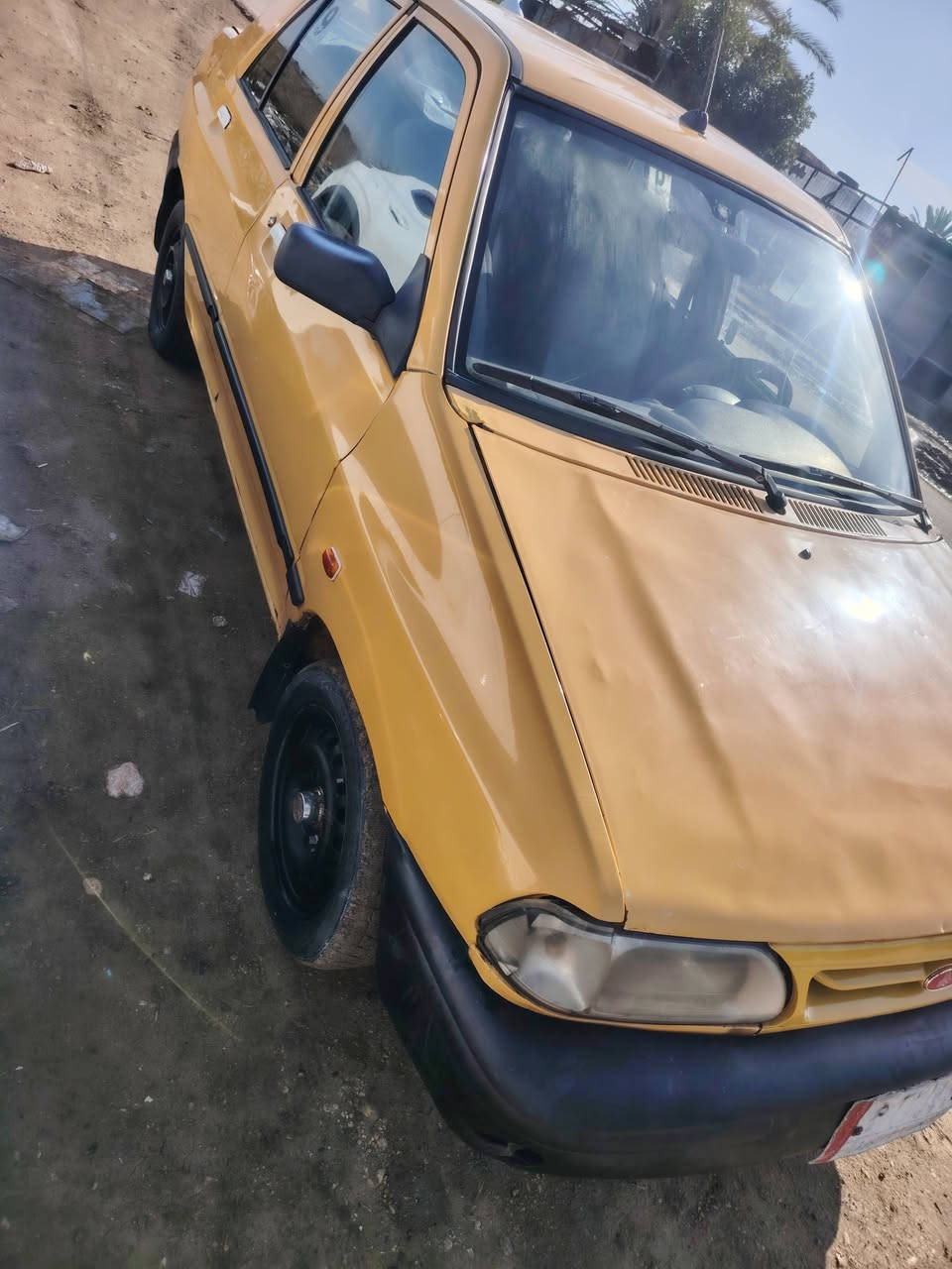 سلام عليكم سيارة سايبه للبيع موديل 2017 سيارة جاهزة كير مكينه تخم تاير حداديه خير من الله سعر 26 وبيها مجال الستفسار *********** مكان السيارة بابا
