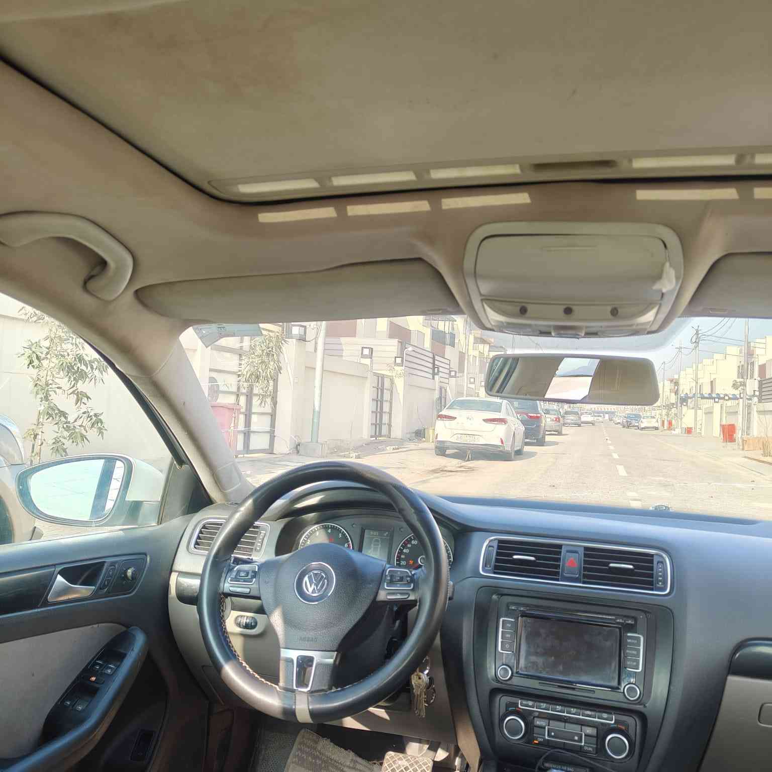 للبيع JETTA2012 وارد خليجي
الضرر جاملغ عكس السايق تبديل 
عداد المسافة 200 الف كيلو
مكان السيارة نجف
موبايل ***********
السعر 103$
