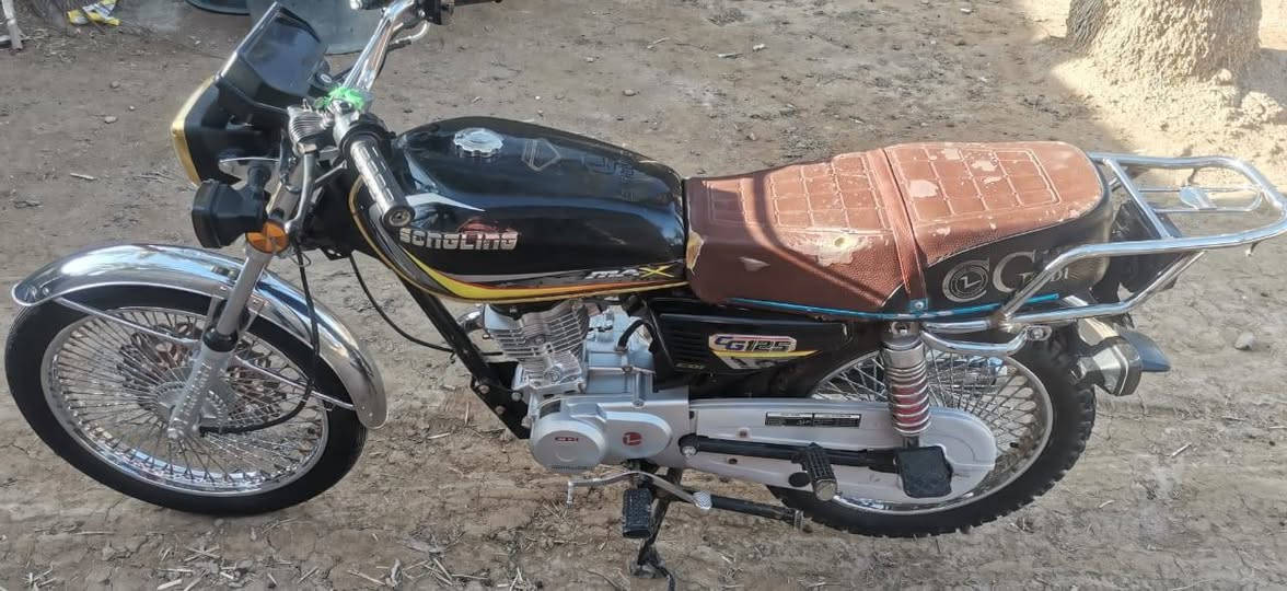 دراجه البيع موديل 2025 دراجه اوراق5دراجه مكفوله مكان شحميه  سعر 650 بيه مجال الاتصال ***********
