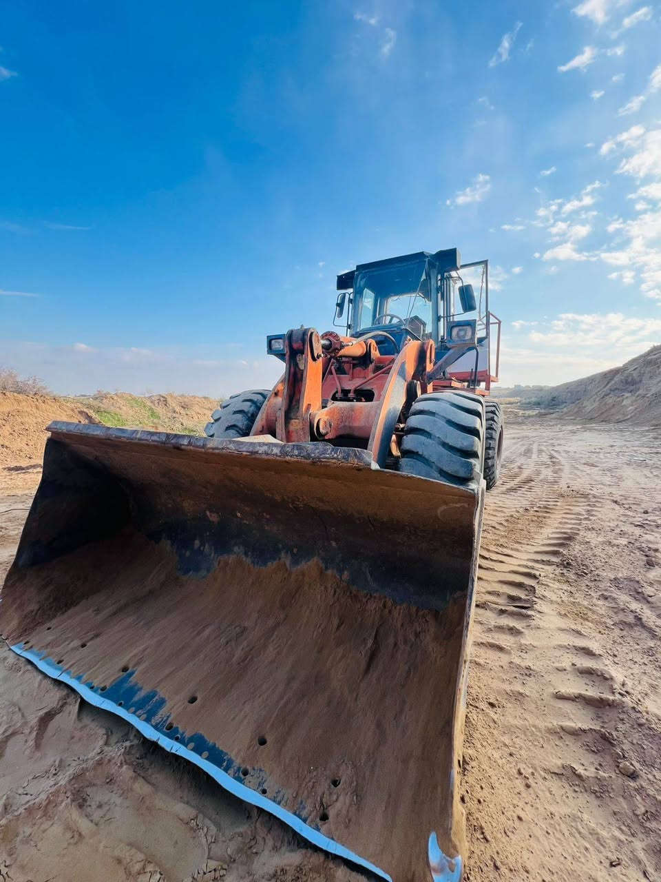 السلام عليكم، 
شفل للبيع نوع سامسونگ samsung
نضيف، محرك وگير شرط 
ما ناقصو اي شي 
مضخات نضيقه 
جگات نضيفه ماكو اي نضوح 
شفل نضيف•
السعر دفتر 135 وبي مجال للشراي
باقي التافصيل خاص
او اتصل على الرقم الاتي•
***********
