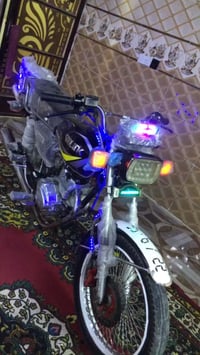 دراجه للبيع سونيك موديل 23محرك لا صرف لا صوت شلعه معدل فول دسك امامي ك...