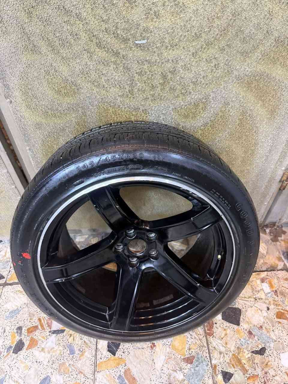 بنيد جارجر sxt احمر بلادي جديد لبيع
ويل نجمة خسفة قوية + تاير 
***********
