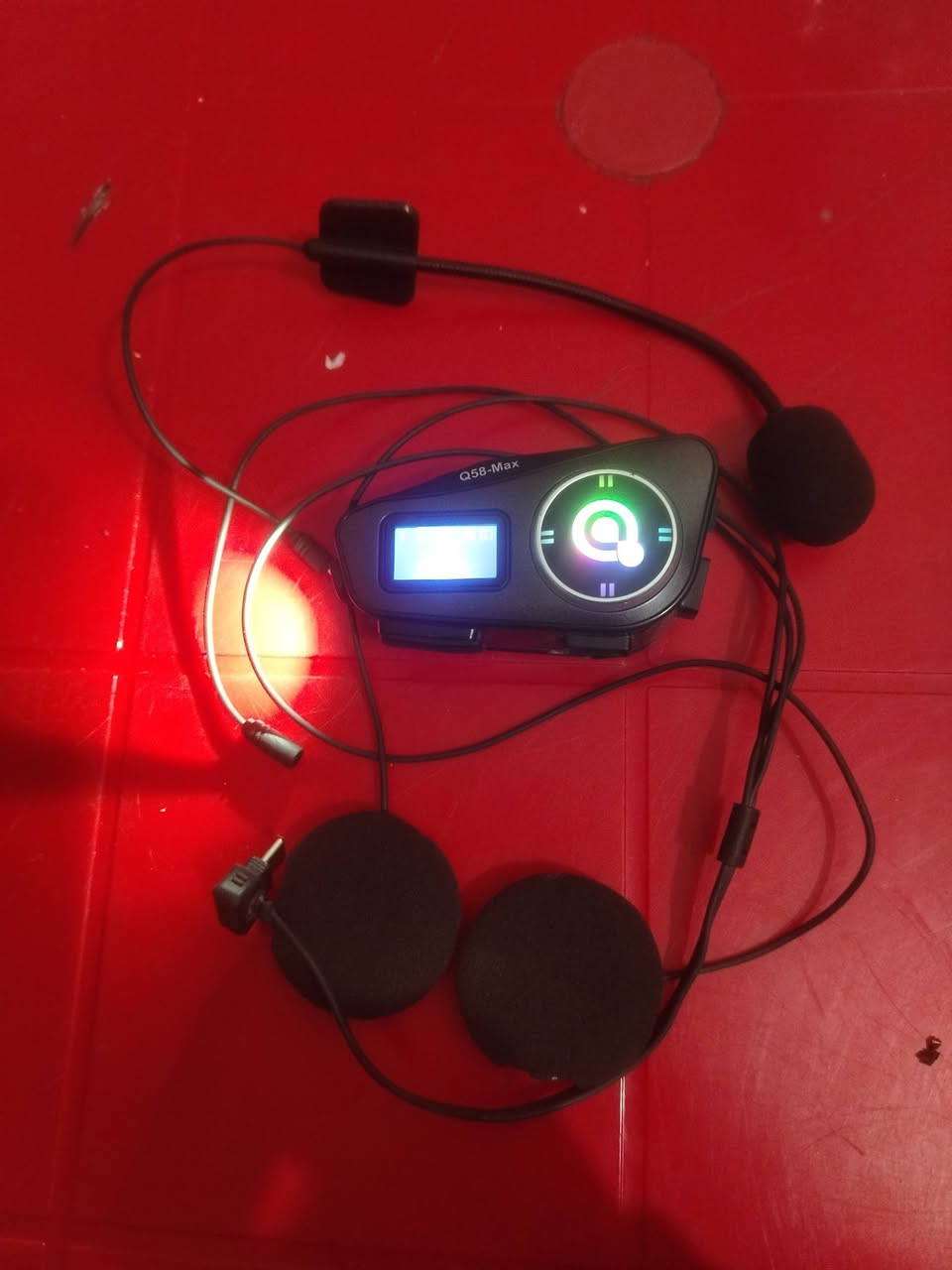 سماعات خوذه للبيع
سماعات خوذه مع مايك للبيع مستخدم شي بسيط
مع كامل ملحقاته

نوع السماعه Q58 max

شاحن tip c

زائد فلاش بل الامام


**إذا كنت صاحب هذا الإعلان وتريد حذفه لأي سبب، رجاءا أرسل رسالة إلى الدعم الفني**