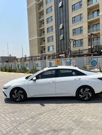 هونداي النترا تجميع صيني 2024 لون ابيض  فول 1/1  بدون صبغ بدون تعديل  ...