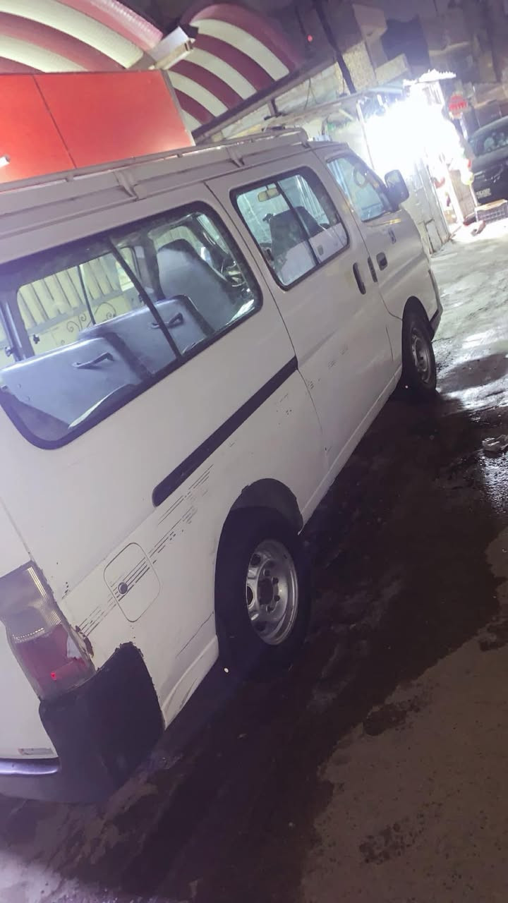 السلام عليكم للبيع نيسان موديل 2012 السياره مابيه قطرة صبغ كير مكينه جديد صدر جديد تخم تاير رقمه بغداد الماني السعر 125 مكانه بغداد الاستفسار على الرقم ***********
