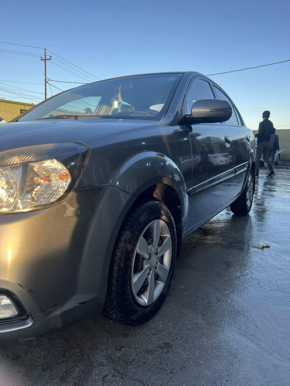 كيا ريو 2011
كليت تايتل 
رقم دهوك
كير عادي 
محرك 1.4
اشاير بالمري 
تحكم بالستيرن 
تدفئه تبريد شغال
سنويه الى 2029

السعر :93ورقه 

***********
