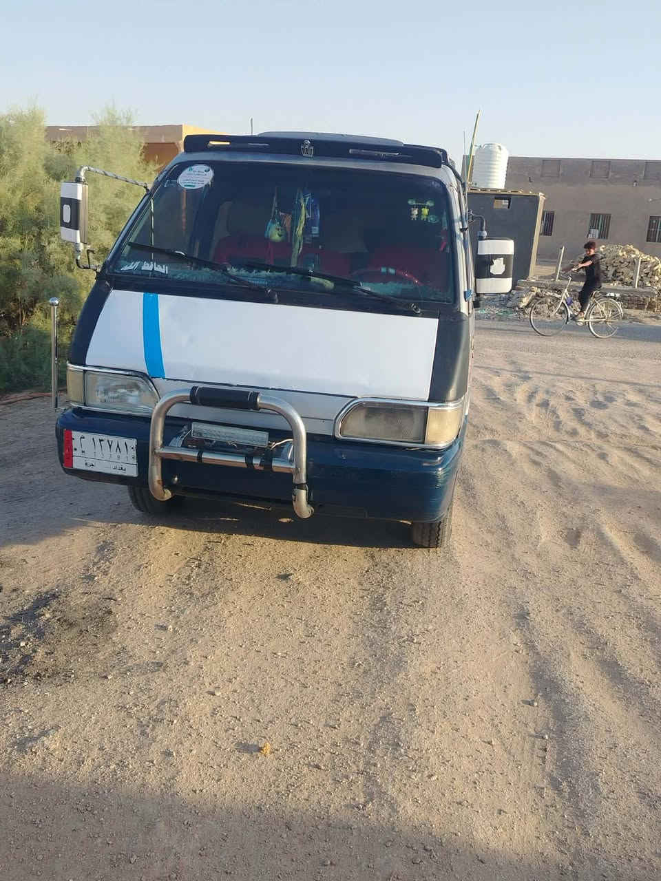 كيه بسته ٩٢ حداديه وكهربائيات كله شغاله سنويه صاقطه وبيه وكاله عامه مكينه وكير خير من الله سعر ٣٠ وبيه مجال مكان السيارة السماوه , ***********

