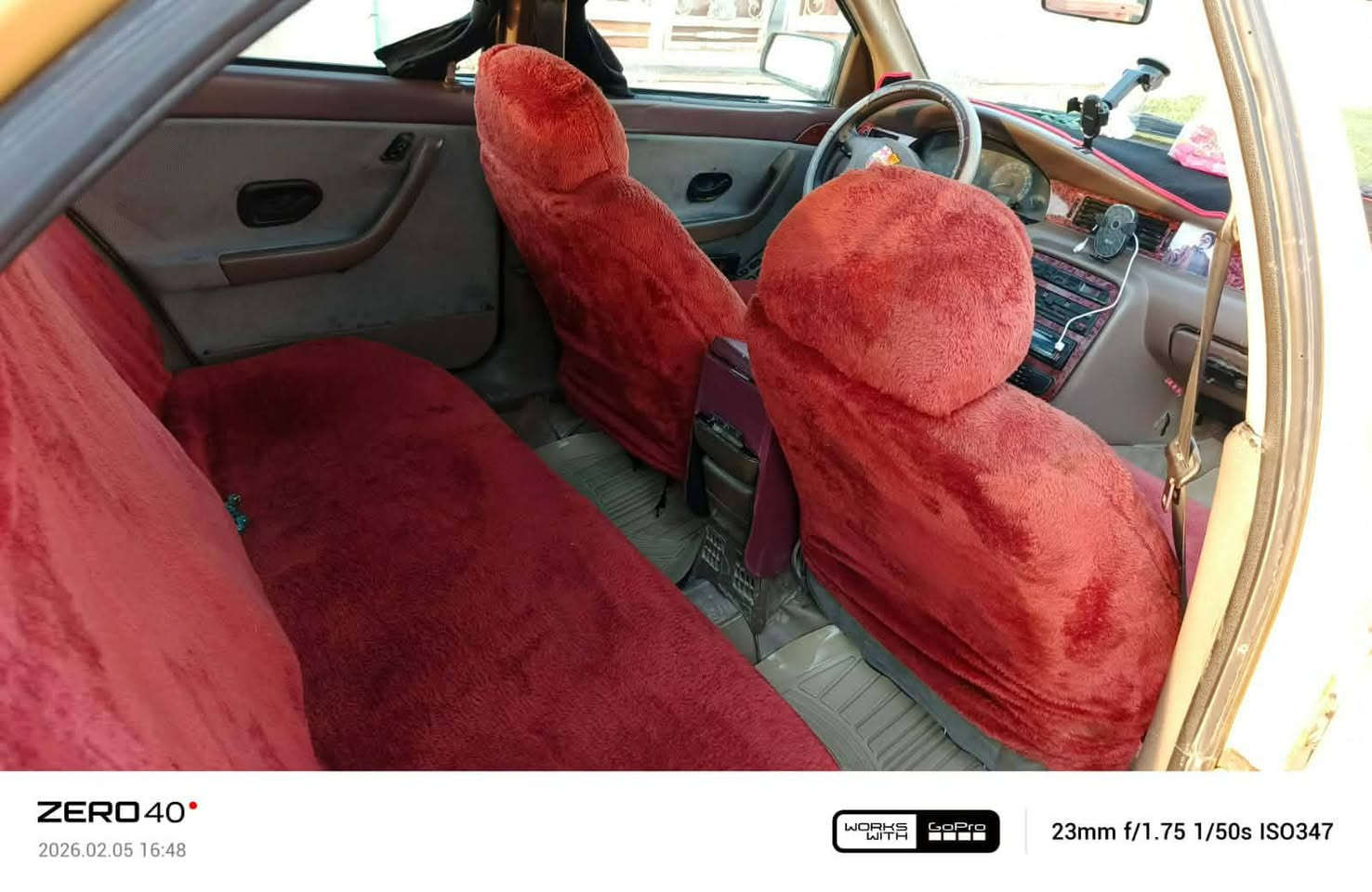 السلام عليكم 
للبيع سمنت موديل 2011 
رقم بغداد قديم 
سعرها 27 وبيها مجال 
شرط التحويل 
كاربونها موجود 
جير ومكينه بشرط 
مكان السياره موصل سهل نينوى معارض برطله بانوراما 
للاستفسار 
***********
***********
