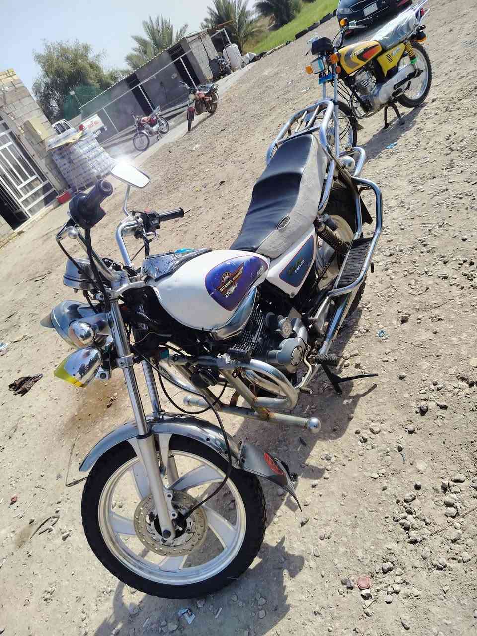 دراجة اوراق 20اصولي ماعايزة برغي نكرة سلف
***********
