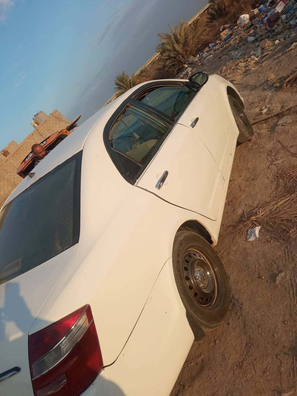 جلي موبل 12 محوره كورله مكينه وكير وحداديه وتبريد مكفولات رقم بصره سنويه 27 بسمي السعر48جماعت 45 لايخابر علمن مكلف بل نشر خابر صاحبهه انته وياه وات ساب ***********
