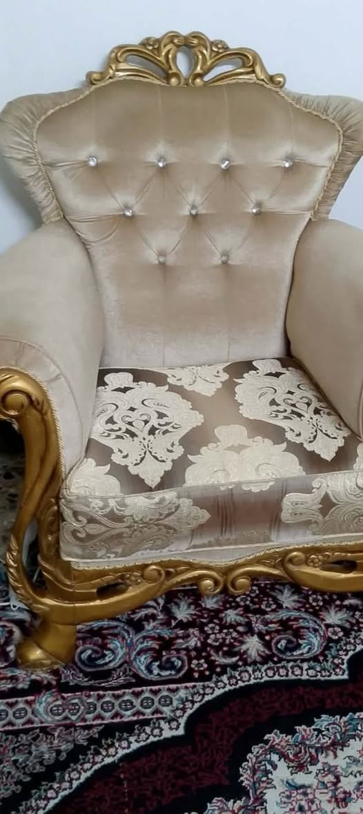 قنفات تركي السعر 700 وبمجال للسراي مكانه بلديات بس الشراي بس الشراي رجاء يطب خاص


**إذا كنت صاحب هذا الإعلان وتريد حذفه لأي سبب، رجاءا أرسل رسالة إلى الدعم الفني**