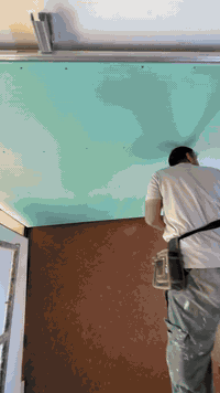 السلام عليكم خلفه جبسن بورد وسحب بورك كافه نقوش مغربيه وطلس وصبغ واجهات داخلي خارجي كافه الديكورات والاصباغ متفرغ حاليا مكاني بغداد العنده شغل يتفضل ويدلل***********
