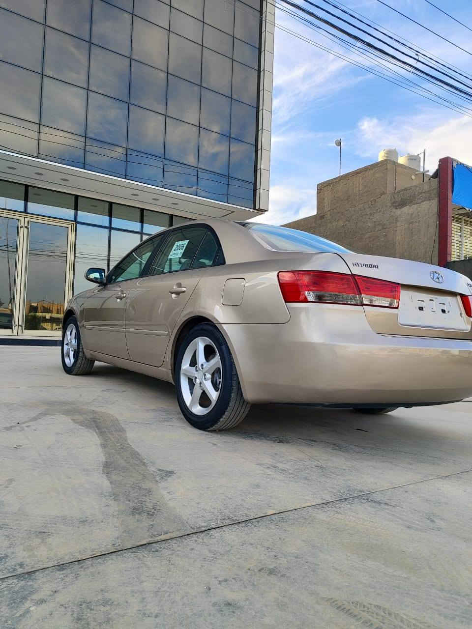 سلام عليكم سوناته 2006 خليجي محرك 2400 رقم بابل تحويل مباشر السياره مكفواله من اي طخه من اي فتح. شرط الفحص حداديه محرك كير كله جديد بيه صبغ 4 قطع اثر جراد.  مكاني بابل سده الهنديه  ***********
