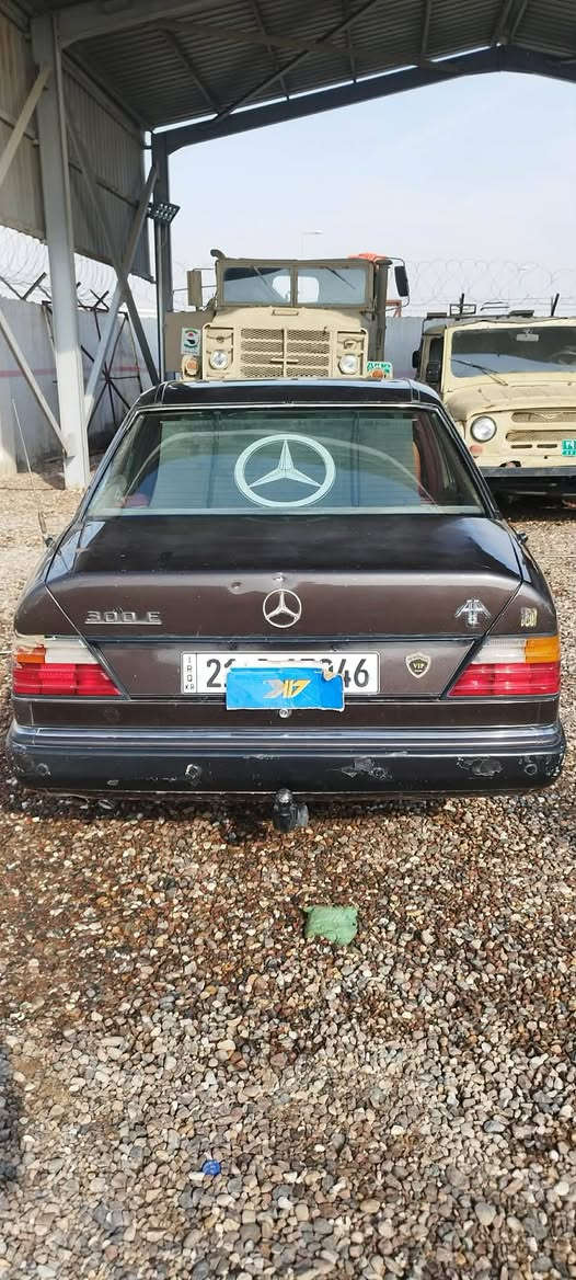 سلام عليكم مار سدس للبيع موديل تسعين محرك راس ثور رقم سليمانيه سنويه الغيت ثمانيه وعشيرن رقم الهاتف *********** العنوان الديوانيه قضاء غماس سعر 55 بيه مجال حك جيه
