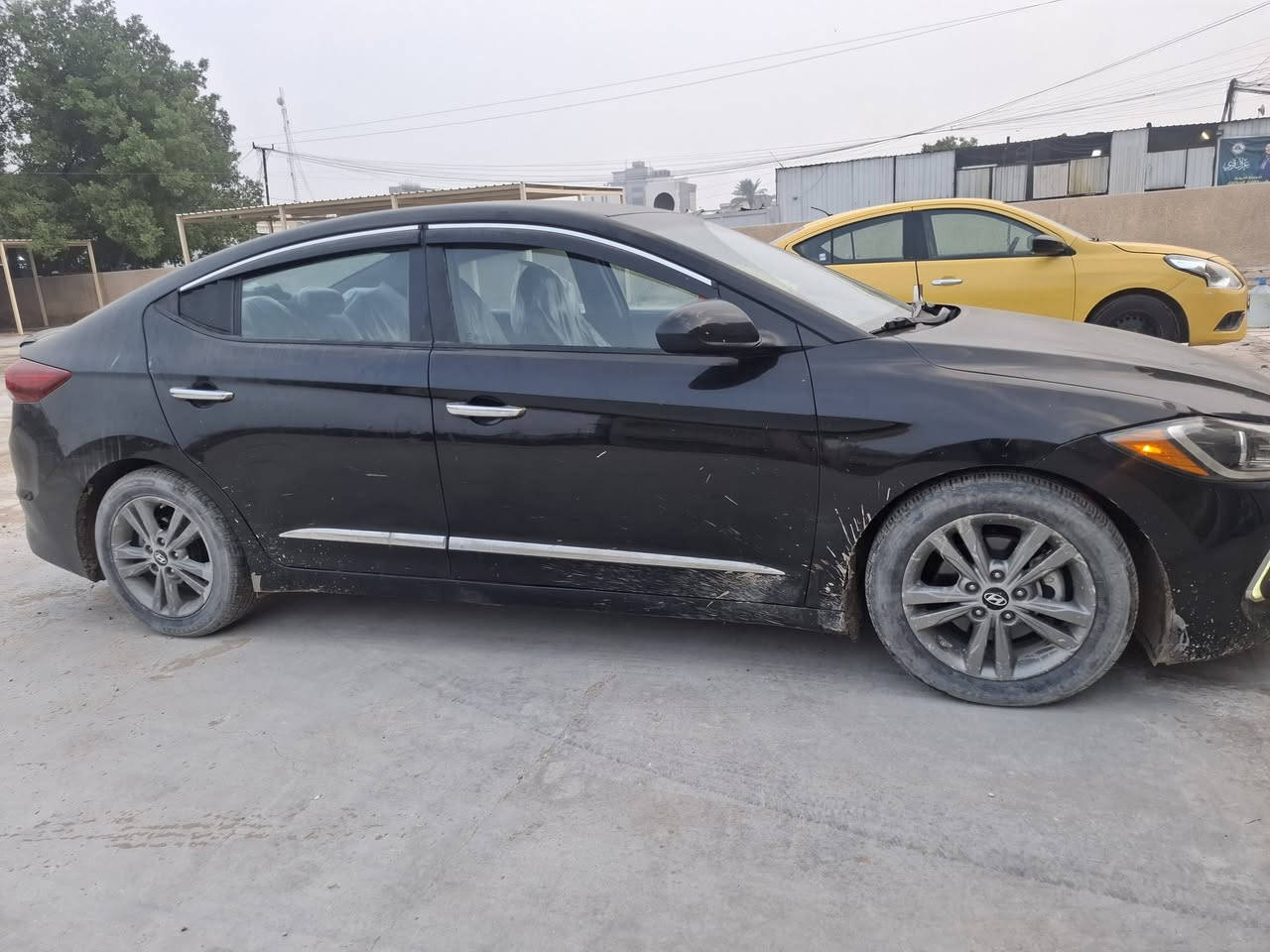 سلام عليكم النترا2018كير ومحرك وحدادية كفالة تخم تاير جديد مال جناي جاهزه الاخير تبريد ثلج ⛄️ بيها3قطع صبغ فقط رقم  شمالي سليمانية 
السعر125 بيهه مجال لشراي 
الاتصال***********
مامتواجد على الفيس  👆👆
مواصفات السياره 
شاشه كبيرة
تحكم استيرن 
كامره
3انضمه قياده
