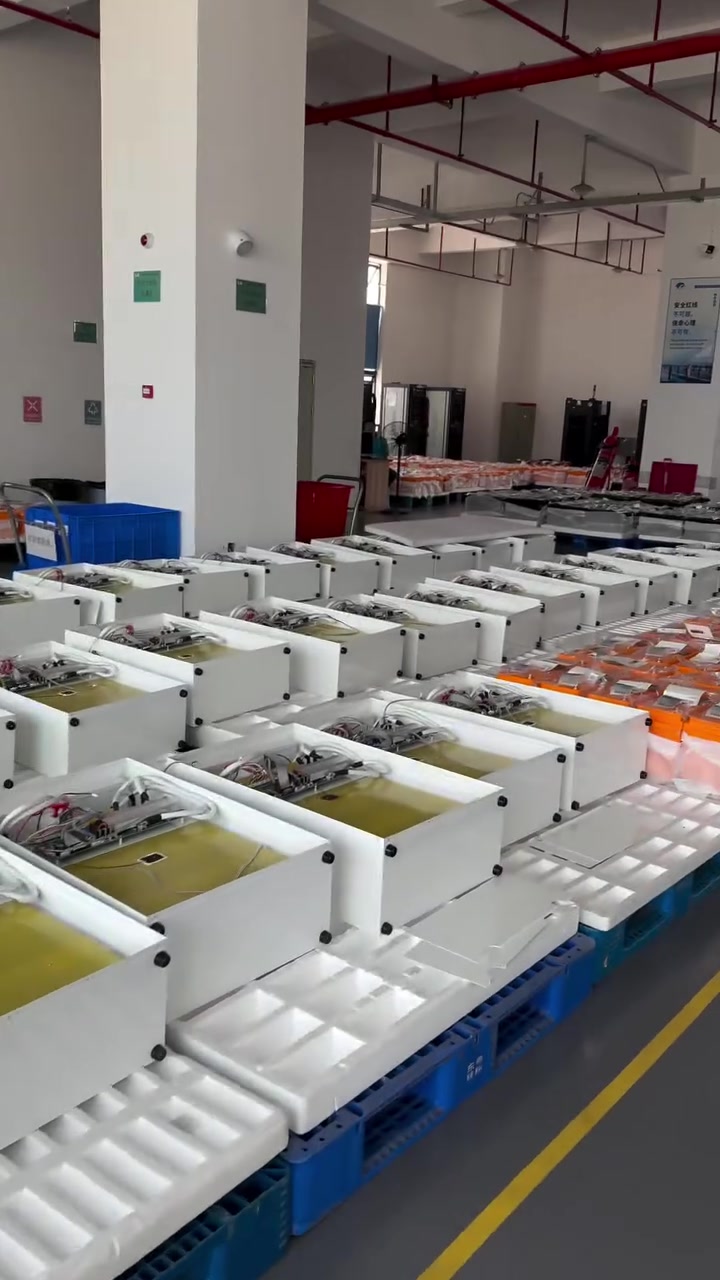 12.8V Lithium Battery aging testing now #battery  #energystoragebattery #batteryfactory #solarsysteminstallation #EnergyStorage #lithiumbatteryfactory #12vbattery #solarsystem #lithiumbattery #energystoragesystem #homebattery


**إذا كنت صاحب هذا الإعلان وتريد حذفه لأي سبب، رجاءا أرسل رسالة إلى الدعم الفني**