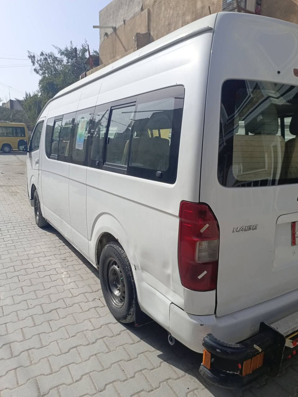 سلام عليكم جنبي h2/2014
السعر 120وبيها مجال الاستفسار ‏‪***********‬‏
