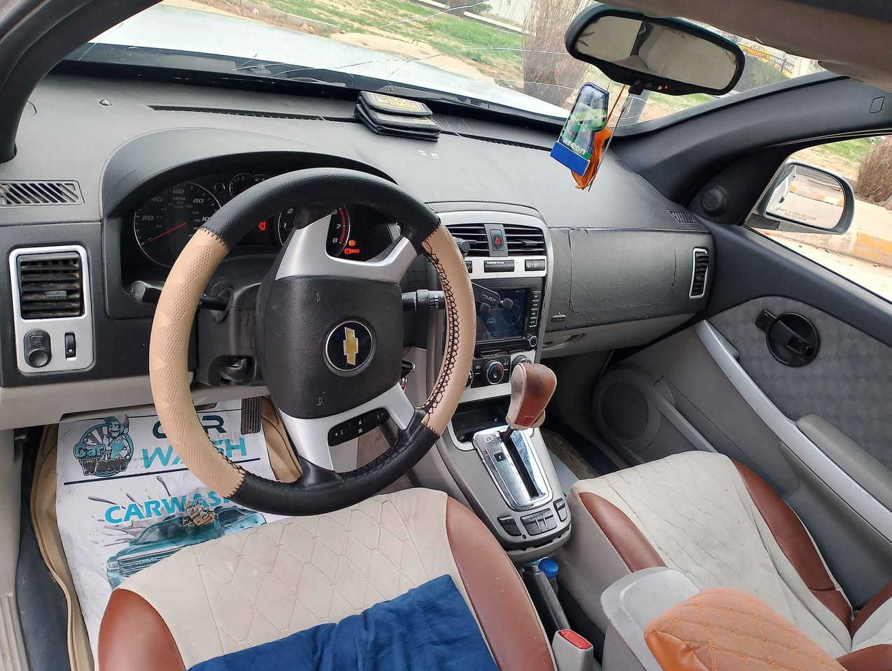 عربي/كردي

شوفرلیت ایکو نوکس ٢٠٠٩ مكينه 6 سلندر 3400 مرغوب.
***********
كير أوتوماتيك، تبريد، 4جام كارباي، شاشه، 4 تايرات جديد، تحديد سرعه، بعد،،،،،
تاخم كدام كله مبدلينه جدين قايش مكينه و نوزل و بلاكات و واير بلاكات و باتري و دهن كير و مكينه كله جديد. مبدلينه بيلادي. كارباياته كله شغال ربع مابي مسرف سياره بي 4 قتعه بدون داخل  سنويه جديد حدل شهر سادس شرط تحويل... سياره مال بيت عائيله و عالي.. سعر 75 بي مجال قليل

شۆفرلێت ئیکۆ نۆکس 2009
مەکینەی شەش پستۆن 3400 مرغوب.
***********
گێر ئۆتۆماتیک تەبرید، چوار جام کاربای، شاشه، دژه خلیسک، 4 تایەی تازه تحدید سرعە، هتد گێر و مەکینەی بەشەرته تاخم پێشی گشتی گۆراوه بێ تەقە و رقە  قایش و نۆزل و پلاک و وایر پلاک و پاتری گشتی تازه گۆراوه بیلادی بۆ دانراوه رۆن گێر و مەکینەی تازە گۆراوه کاربایاتی گشتی مەزبوت 250 مسروفی نیه مالی خێزانی سیاریکه تا بلی خزمەت کراوه. سیارەکە هی مالە و خێزانیە و بەرزه.. شەرت تحویل سنوی تا مانگی 6 تازیه 4 پارچەی بۆیاخە بێ ناو گرتن نرخی 75وەرقە و مجال. كركوك, العراق
