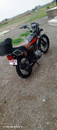 موطور البيع سافان 5 كير 2018 جاهز شغال السعر 180 وبي مجال قليل شراي  0...