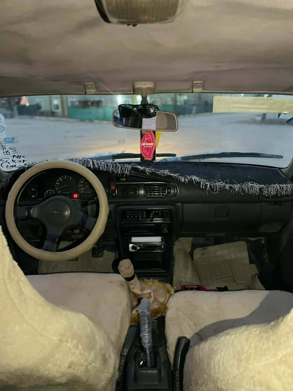 سلام عليكم
مازدەی 626
موديلی1990
گێرعادی بەشەرتە
مەکینەی 12وبەخە
هەزەی تازەبۆکراوە
سەنەوی 2031
کارەبای بەشەرتوهەموی ئیشەکات
چوارتایەی نوێی لەسەرە
حیزامە بەس بۆجوانی 
بەشەرتی تەحویلو وەکالە
مشتەری تەلەفۆن بکە
شوێن كركوك 
*********** 
***********
