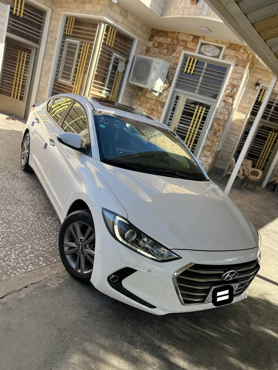 النترا 2017 رقم بغداد مشروع وطني بسمي
خليجيه وضع شركه واستخدام شخصي 
كفاله عامه من الحادث والصبغ والبارد 
ماشيه 140 حقيقي
بسعر 152 وبيه مجال 
عنوان كربلاء الحسينيه
***********
