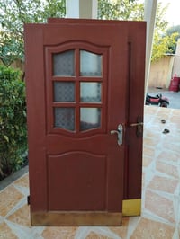 بابين خشب • مستعمل • مراسلة خاصة