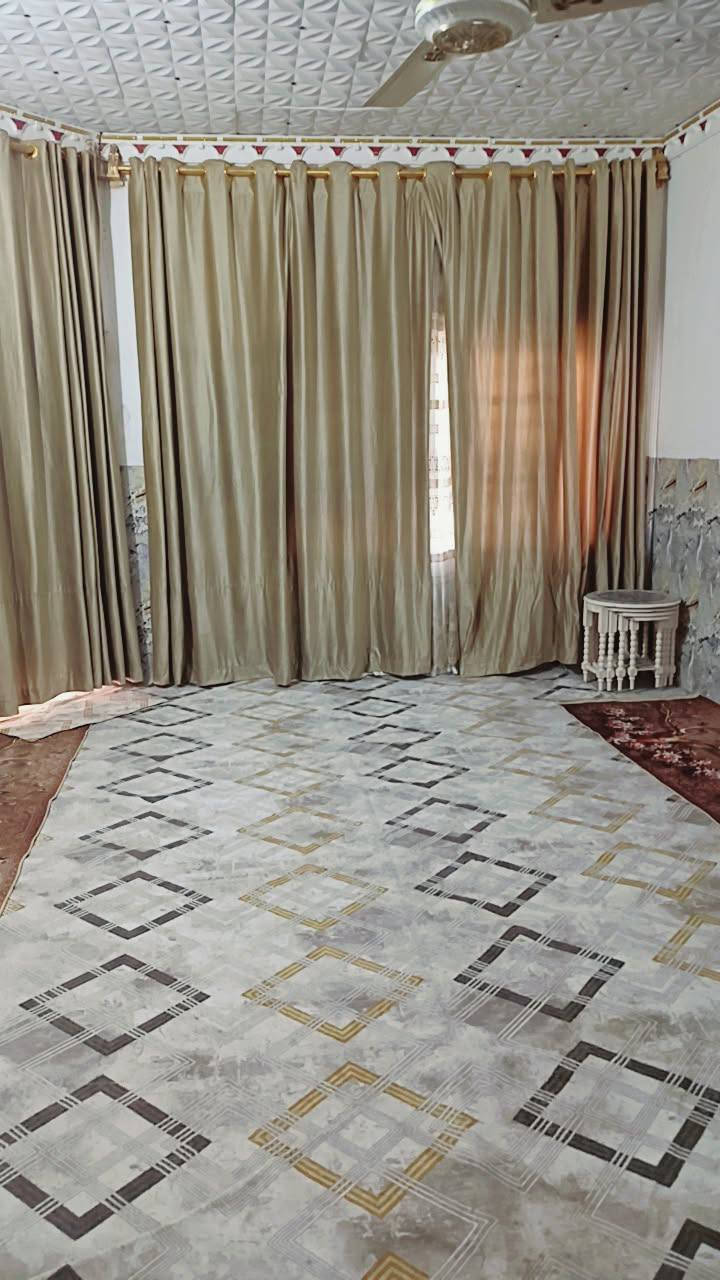 سلام عليكم البيت البيع مساحته 100 متر طابو زراعي سند 25  يتكون غرف 2 صاله كليدور صحيات خارجيه  طابقين المكان مقابل تاجيه على شارع  يم رواي حي سجاد  سعر 55  الاستفسار ‏‪***********‬‏
