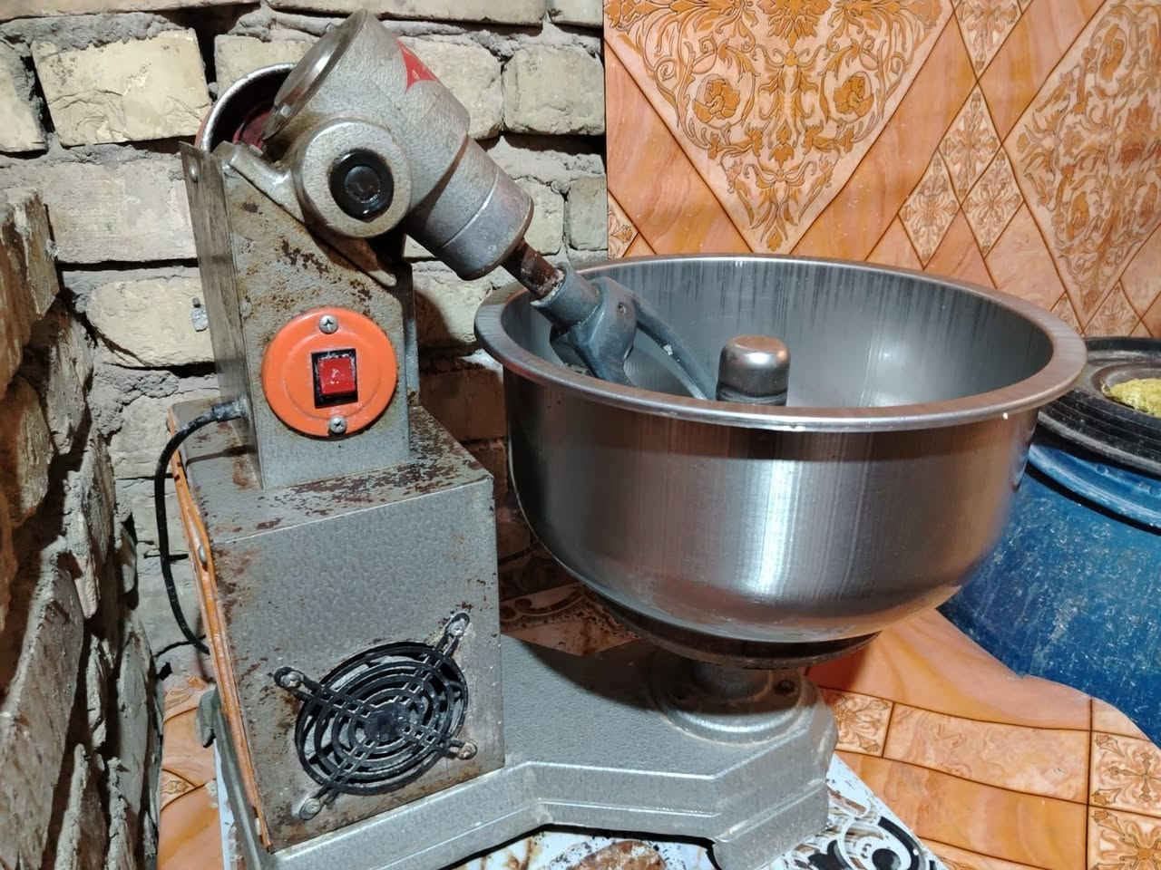 للبيع شغاله تجي وتفحص بس محتاج وراح نبيعه 160وبيه مجال


**إذا كنت صاحب هذا الإعلان وتريد حذفه لأي سبب، رجاءا أرسل رسالة إلى الدعم الفني**