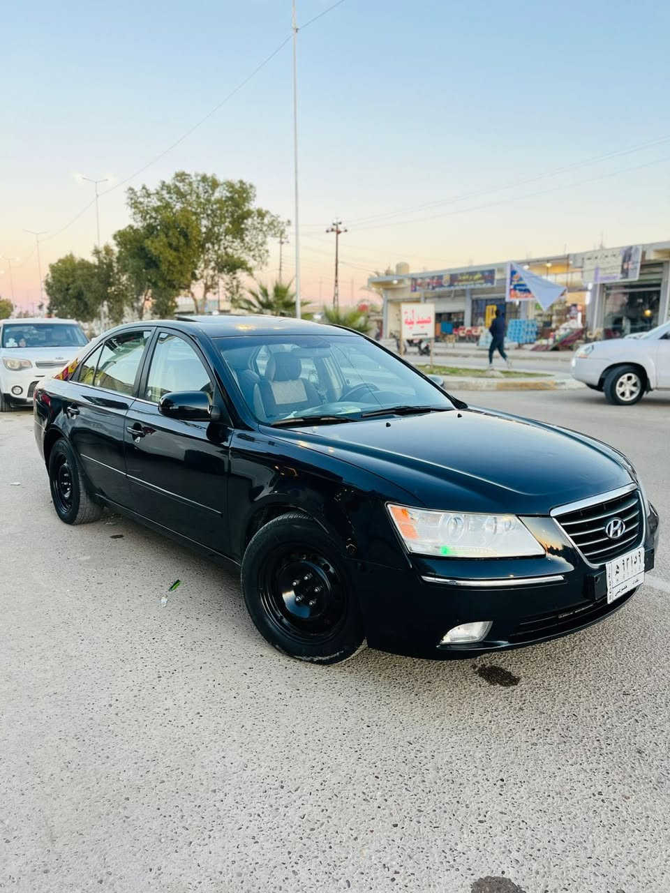 سوناتا 2007 فول مواصفات
فتحه سلايد 
مكينه2400
داخل بيجي 
كشن كهرباء
صبغ حزام جراد داوخل كفاله 
السعر95$ 
***********
