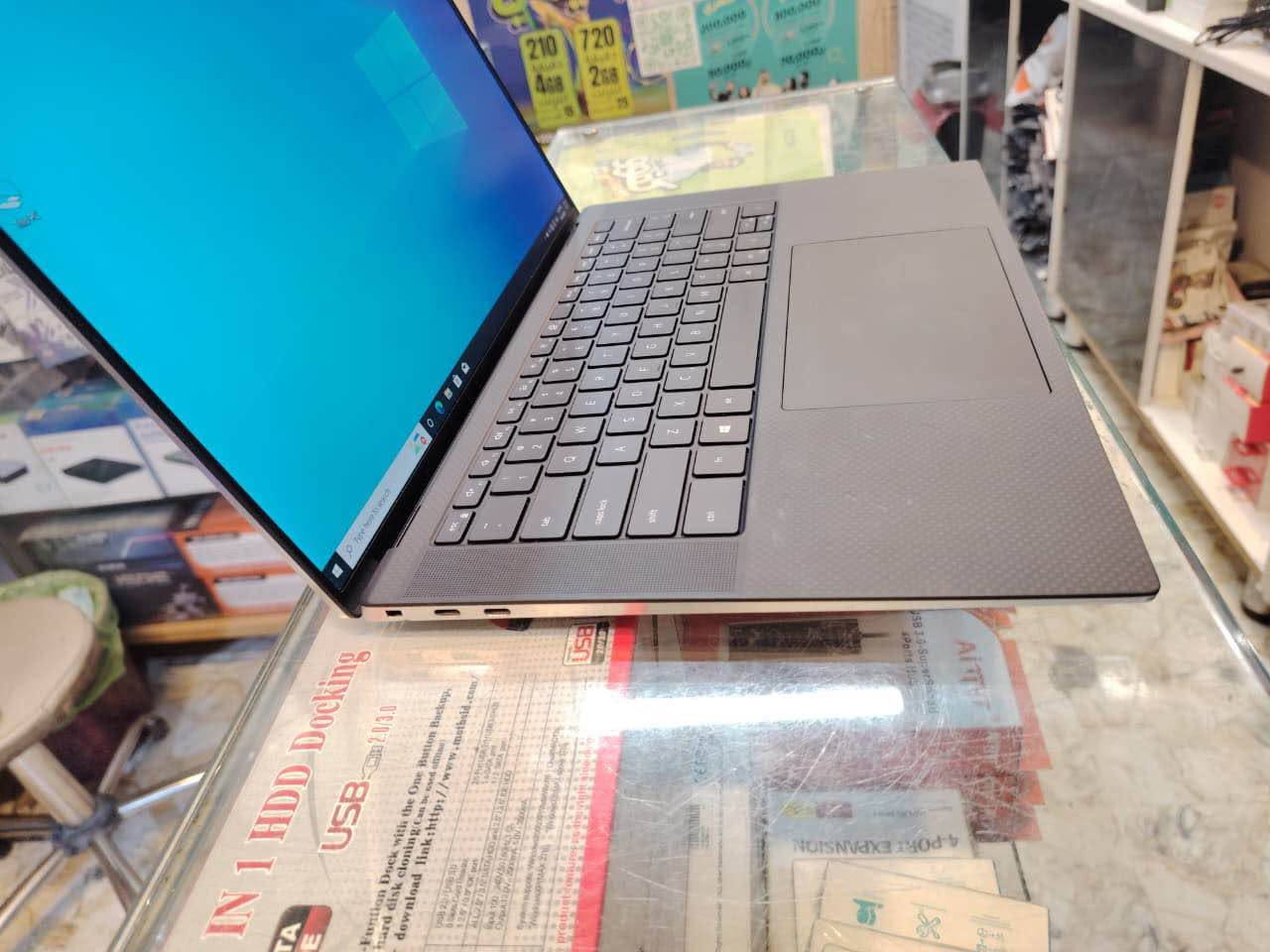 🔥 من أفخم لابتوبات Dell المتوفرة حالياً 🔥

💻 Dell XPS 15 9500
مواصفات قوية بتصميم Premium أنيق ينافس أحدث الأجهزة

✅ Core i7 الجيل العاشر فئة H القوية
✅ RAM 16GB DDR4 قابلة للتطوير
✅ SSD Samsung NVMe 512GB فائق السرعة وقابل للتطوير
✅ كارت شاشة خارجي NVIDIA GTX 1650 Ti 4GB
✅ كارت شاشة داخلي Intel Graphics
✅ شاشة 15.6 إنج FHD+ بدقة 1920×1200
✅ حواف شاشة نحيفة جداً وتجربة مشاهدة مميزة
✅ كيبورد ضوئي

✨ مناسب للألعاب المتوسطة
✨ ممتاز للتصميم والمونتاج والبرامج الهندسية
✨ أداء سريع وسلس للاستخدام اليومي والاحترافي

🎁 التوصيل مجاني
🎁 مع الملحقات كاملة (شاحن + حقيبة + ماوس + ماوس باد)

🛡️ ضمان ذهبي 30 يوم
🔹 استبدال في حال وجود أي عطل
🔹 فحص كامل أمام المندوب للتأكد من المواصفات والنظافة

💰 السعر: 700,000 دينار فقط

📞 واتساب:
***********

راسلنا الآن قبل نفاد الكمية 🔥 بغداد, العراق
