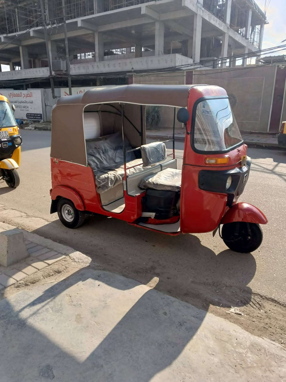 السلام عليكم تكتك للبيع 2017 مرقمه بسمي مكينة كير اكسل جاهزات تخم تايرات جدد صبغ  ويلات جديد كهربائيات كله شغاله السعر واتساب *********** والسعر  خاص او واتساب مكاني بغداد المشتل شارع المطبك
