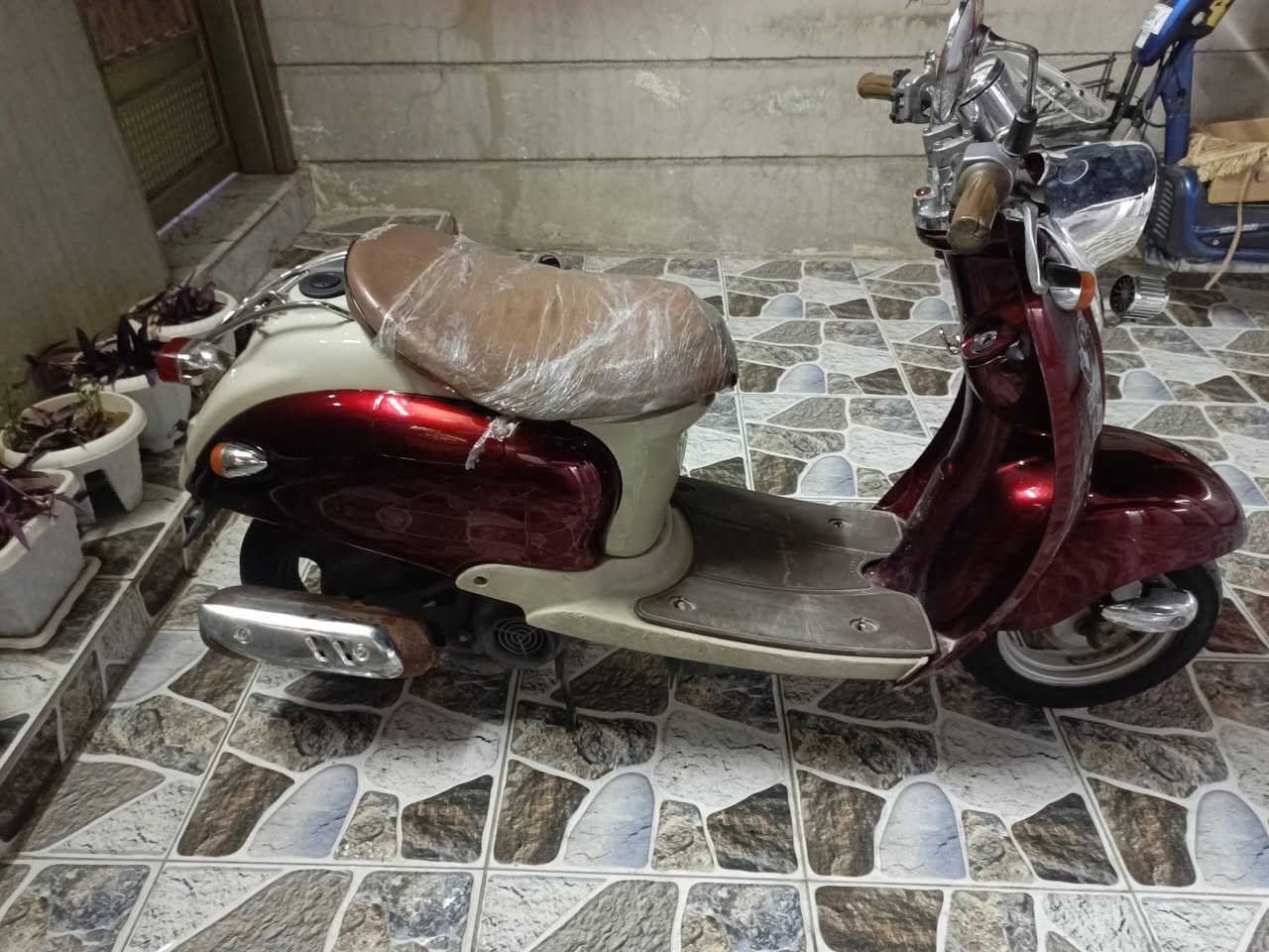 سلام عليكم ماطور عبد الحليم للبيع نضافه %99 فول شغال كهربائيات شغال ماعده سلف سعر 520 وبي مجال قليل مكان كركوك قادسيه الثانيه الرقم (***********)
