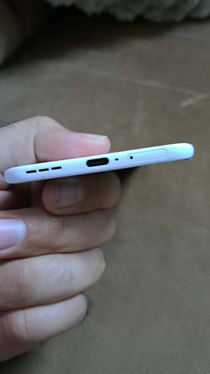 تكنو بوفا سلم 5G
ذاكره 256
رام8
بطاريه 5000
جهاز نظيف بدون ملحقات
السعر225


**إذا كنت صاحب هذا الإعلان وتريد حذفه لأي سبب، رجاءا أرسل رسالة إلى الدعم الفني**