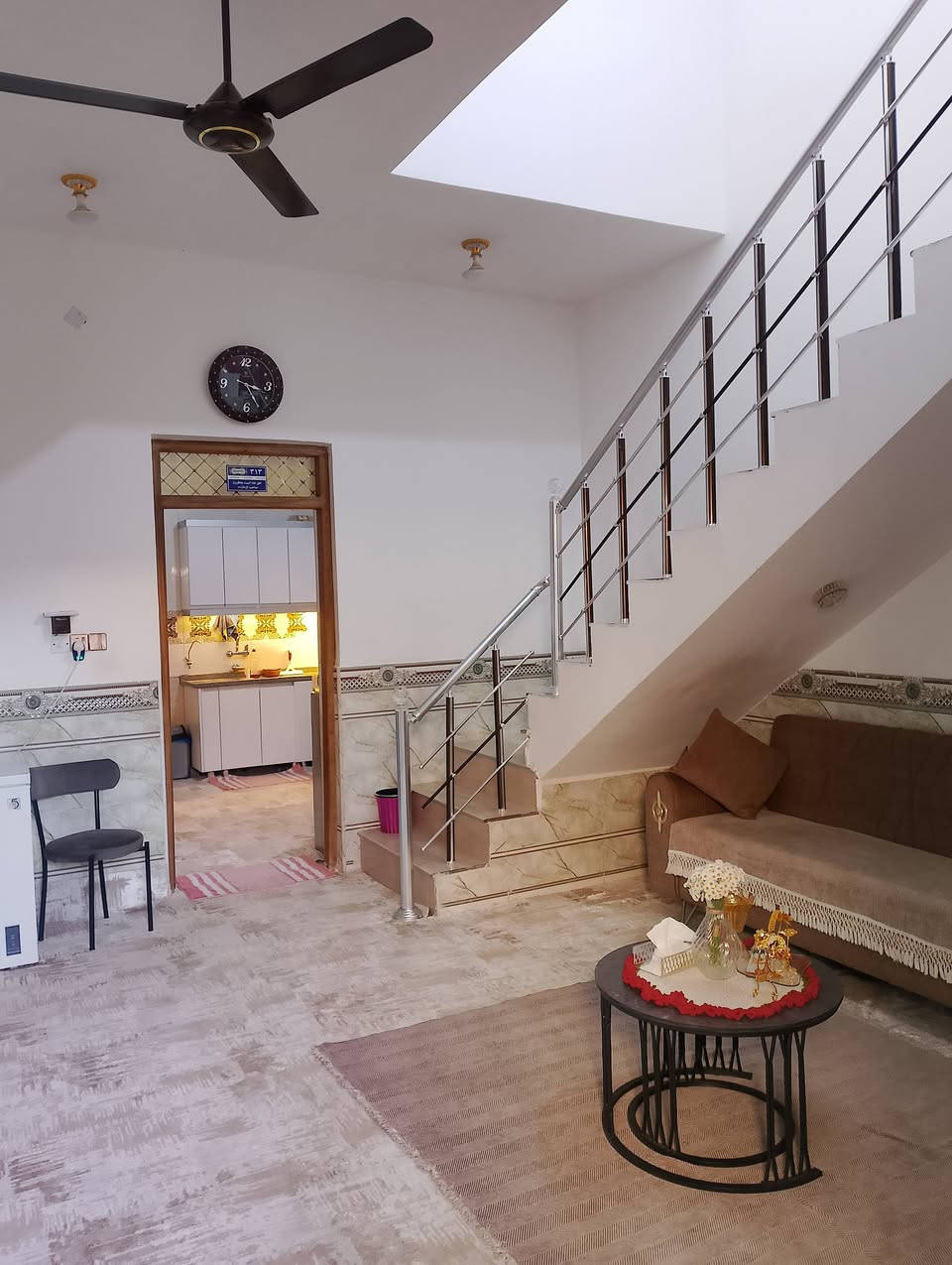 بيت طابو صرف مساحه ١٠٠ متر في الاسكان صناعي نزله ثالثه 
يحتوي ع غرفه صاله دوانيه مطبخ صحيات داخلي وخارجي 
الشراي فقط يتصل ***********
